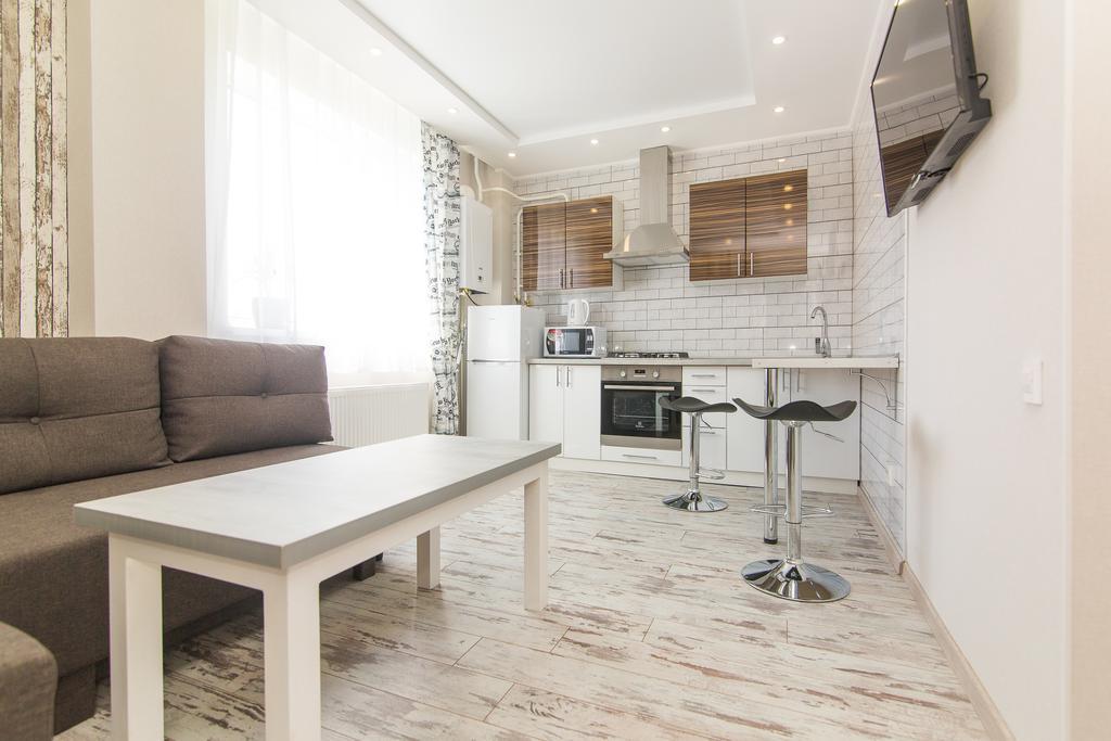 Vip Apartmen Appartamento Sumy Esterno foto