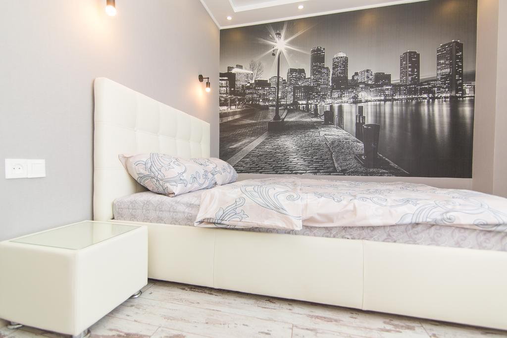Vip Apartmen Appartamento Sumy Esterno foto